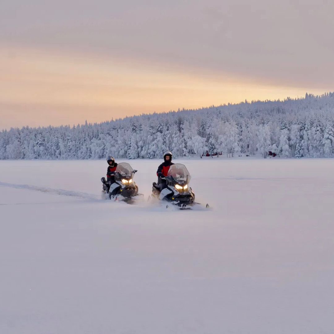 Frozen Trails: 1 - Hour Snowmobile Ride - Lapland Winter Park